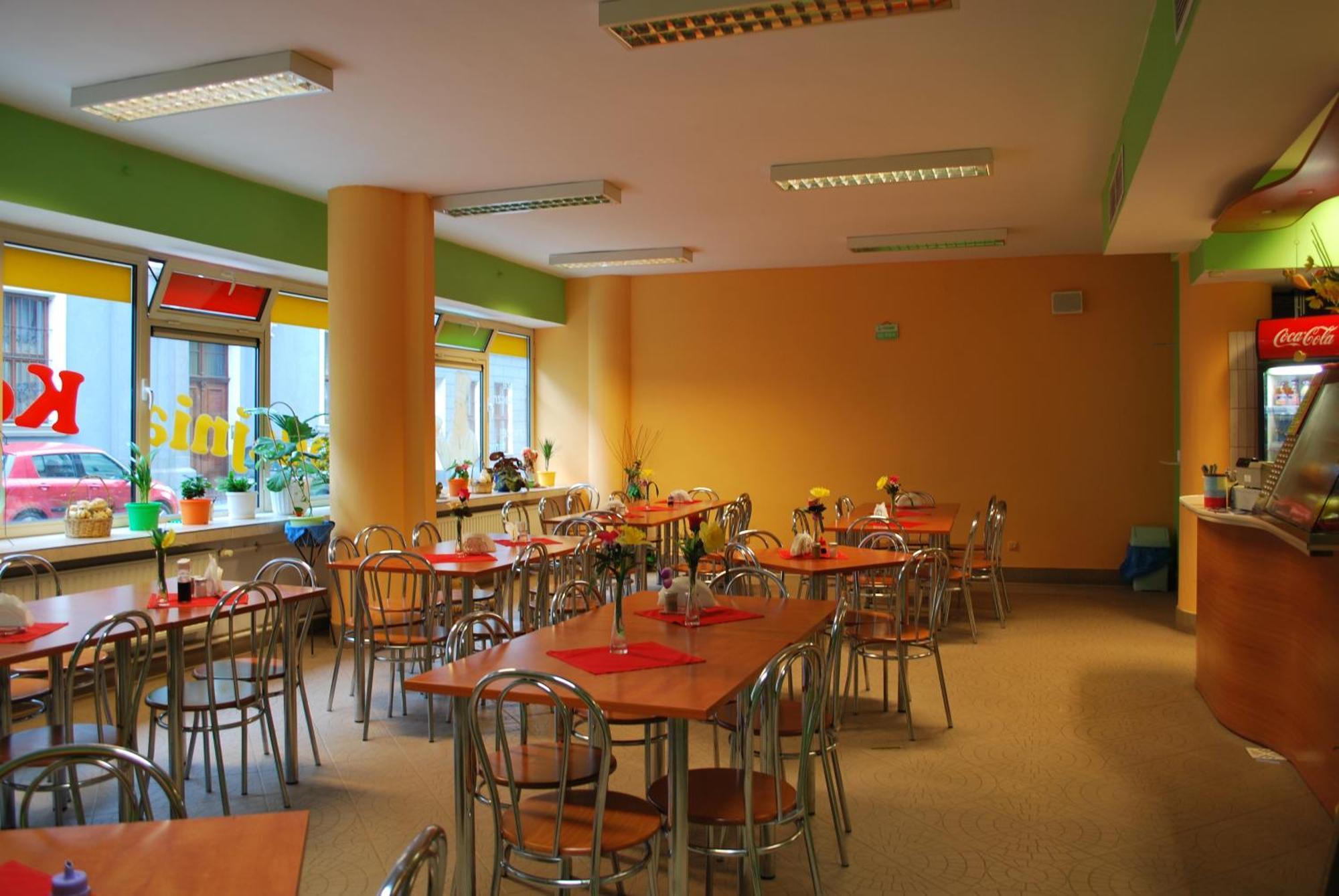 Albergue Dom Studencki Zaulek Cracovia Exterior foto